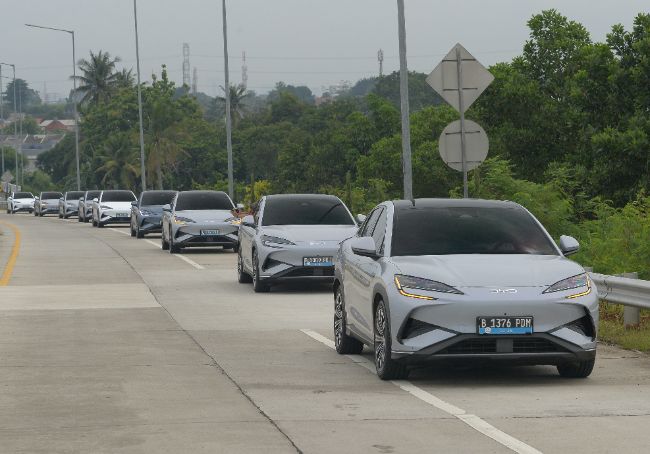 Test drive BYD Sealion 7 