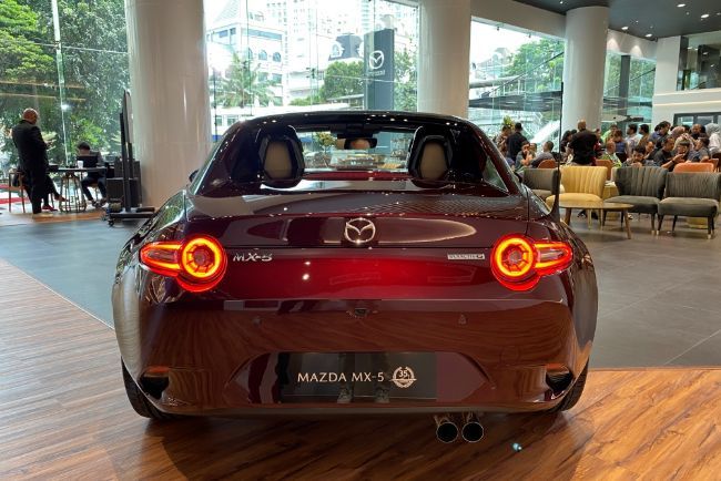 2025/03/Mazda-MX-5-35th-Anniversary-Edition-7.jpg