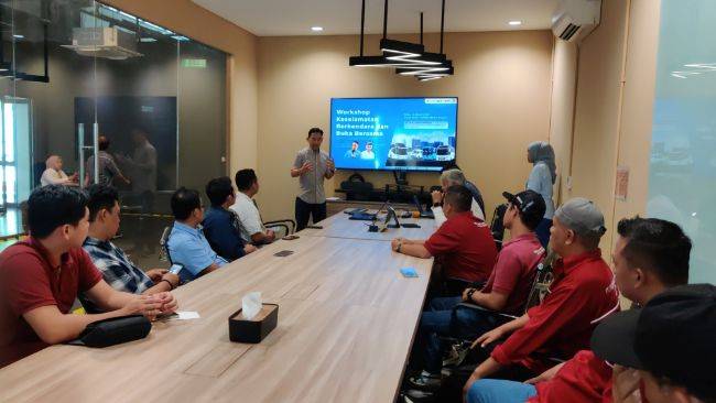 Hino Indonesia Gelar Workshop Keselamatan untuk PO Bus Jelang Mudik Lebaran 2025 Workshop Keselamatan Hino
