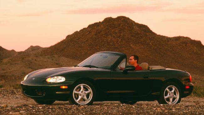 Mazda MX-5 Generasi Kedua 1999