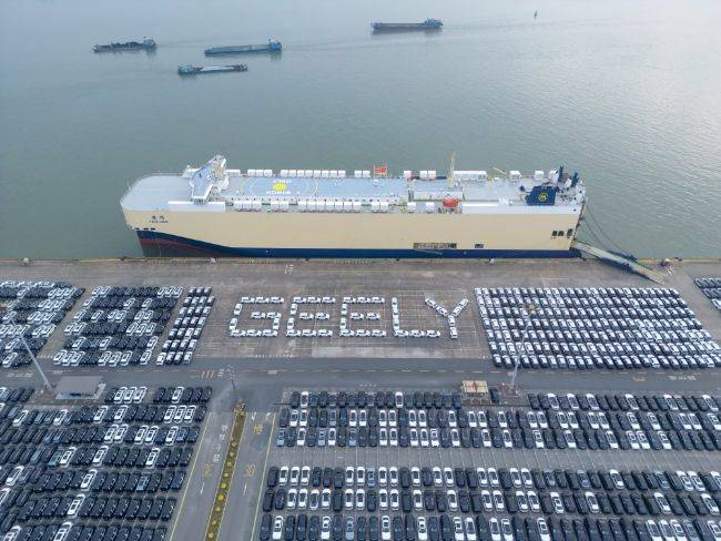 Geely Auto Indonesia Ekspansi Dealer dan Produksi Lokal untuk Perkuat Pasar 2025 Pengiriman Geely EX5
