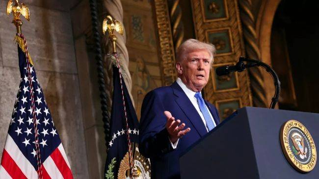 Tarif Impor Trump, Senjata Bermata Dua untuk Industri Otomotif Amerika Serikat Donald Trump