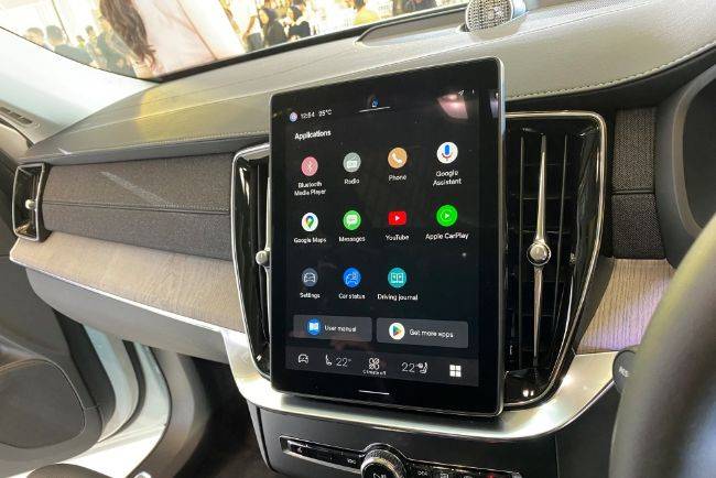 New Volvo XC90