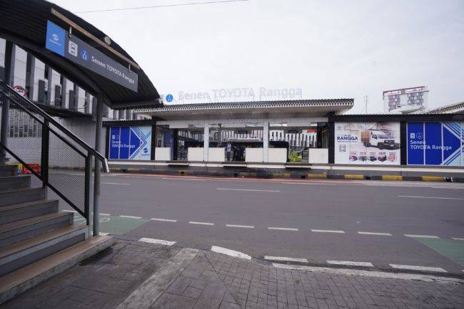 Halte Transjakarta Pasar Senen Berubah Nama, Pakai Branding Toyota Rangga Halte Transjakarta Senen