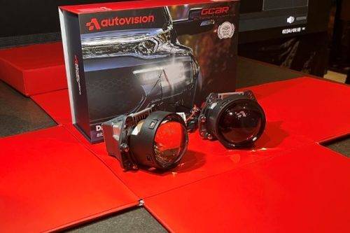 Autovision Luncurkan Bi-LED Projector Terbaru, Bisa Atur Lampu Mobil di Smartphone Autovision Luncurkan Bi-LED Projector Terbaru, Bisa Atur Lampu Mobil di Smartphone