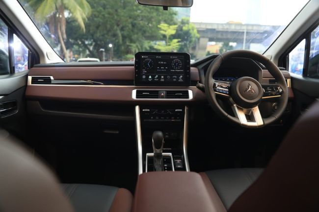 kabin mitsubishi xpander cross