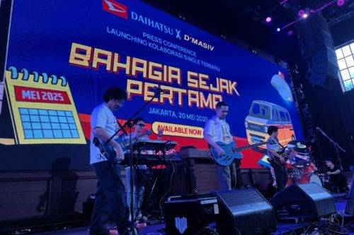 Daihatsu Ajak D'Masiv Kolaborasi, Bikin Lagu Angkat Semangat Pelanggan Daihatsu Ajak D'Masiv Kolaborasi, Bikin Lagu Angkat Semangat Pelanggan