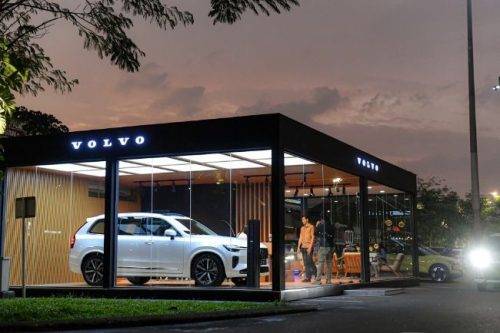 Volvo Pop-Up Store Hadir di Alam Sutera, Sajikan Nuansa Hangat dan Mewah Ala Skandinavia Volvo Pop-Up Store Hadir di Alam Sutera, Sajikan Nuansa Hangat dan Mewah Ala Skandinavia