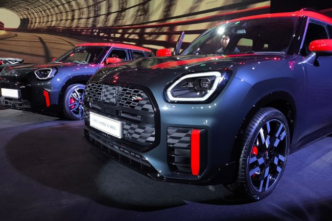 MINI JCW 2025
