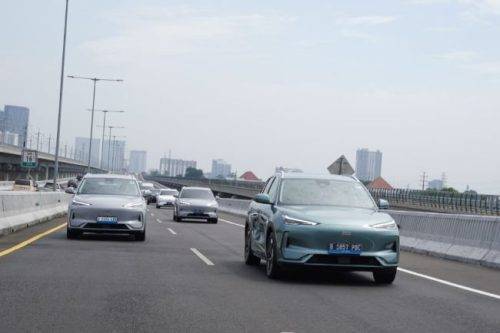 TEST DRIVE: Ajak Geely EX5 ke Bumi Pasundan, Pembuktian Keandalan Performa EV TEST DRIVE: Ajak Geely EX5 ke Bumi Pasundan, Pembuktian Keandalan Performa EV