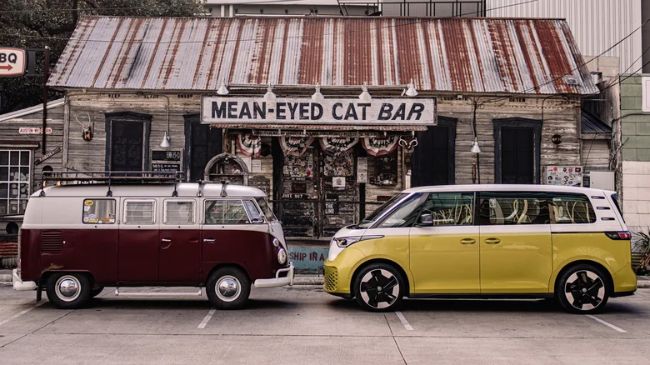 Menilik Ke Belakang Sejarah Cikal Bakal Volkswagen ID.Buzz VW Bus T1 dan ID.Buzz