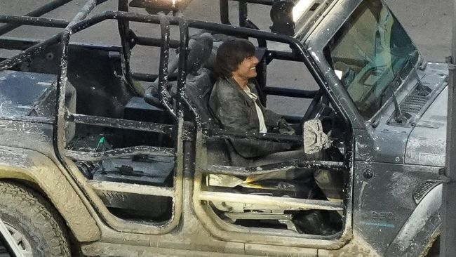 Tom Cruise Jeep Wrangler