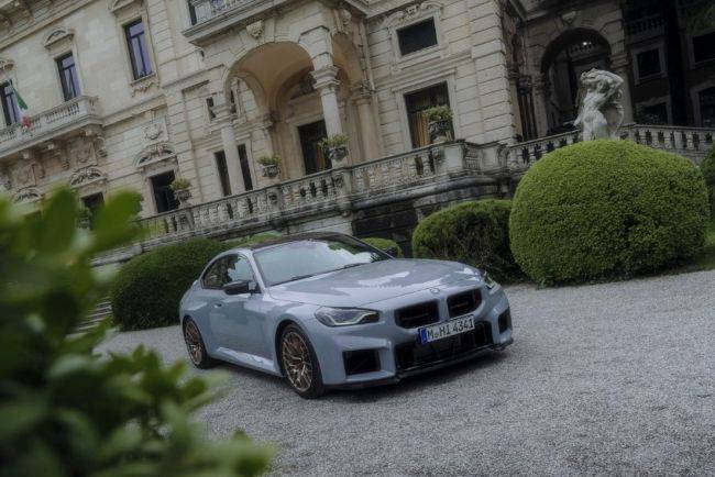 BMW M2 CS