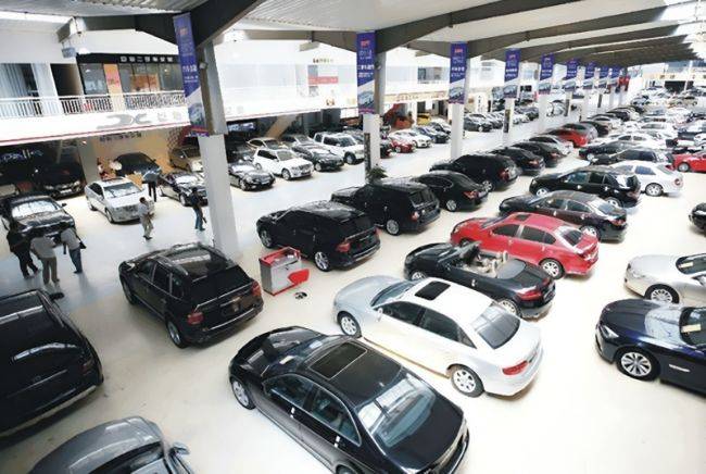 Heboh Skandal Penjualan Mobil 0 Km di Cina: Dijual Bekas Padahal Belum Dipakai Mobil Bekas Cina Menumpuk