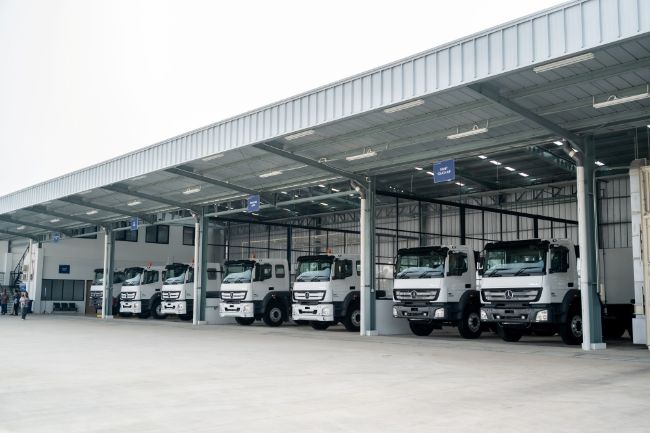 Peresmian Pabrik Daimler Truck