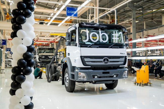 Daimler Truck Relokasi Pabrik ke Cikarang, Basis Baru Produksi Truk Mercedes-Benz Peresmian Pabrik Daimler Truck