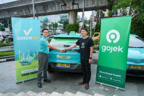 Perluas Akses, Taksi Green SM Kini Bisa Dipesan Via Gojek Perluas Akses, Taksi Green SM Kini Bisa Dipesan Via Gojek
