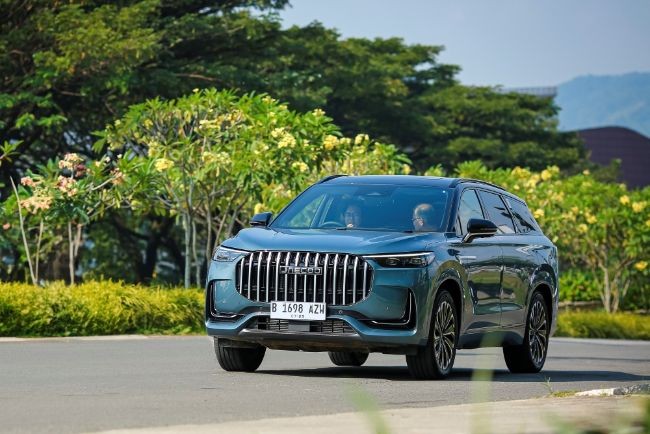 Jaecoo J8 AWD