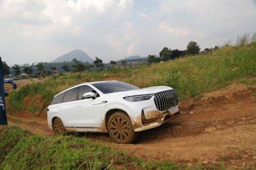 FIRST DRIVE: Diklaim Bernyawa Range Rover, Begini Performa Jaecoo J8 AWD Diajak Off-road FIRST DRIVE: Diklaim Bernyawa Range Rover, Begini Performa Jaecoo J8 AWD Diajak Off-road