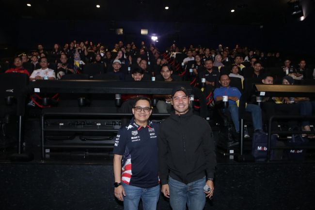 Gathering Mobil Lubricants Nobar F1 Movie