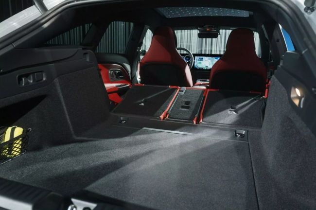 Mercedes-Benz CLA Shooting Brake EV