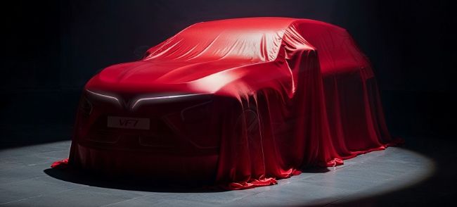 Model Baru VinFast Siap Tampil di GIIAS 2025, Debut Produksi Setir Kanan VinFast VF 7 Teaser