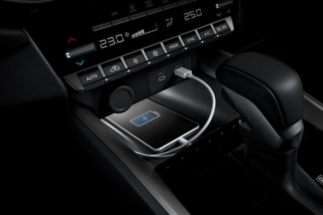 Mitsubishi Destinator