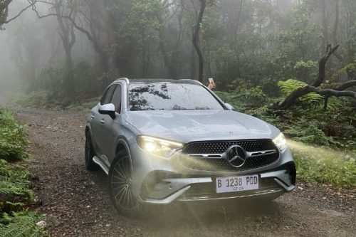 Road Trip Bersama Mercedes-Benz GLC 300 4Matic: Teknologi Pintar Lengkapi Performa Tangguh