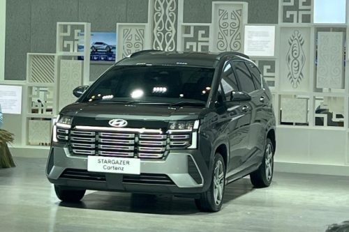 GIIAS 2025: Hyundai Stargazer Cartenz Meluncur, Punya Wajah Baru Lebih Gagah GIIAS 2025: Hyundai Stargazer Cartenz Meluncur, Punya Wajah Baru Lebih Gagah
