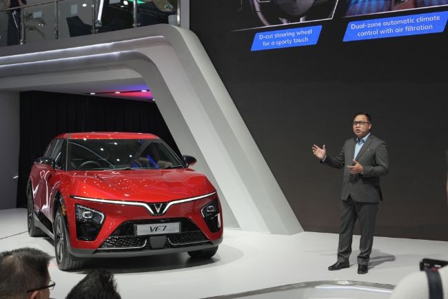 VinFast VF 7