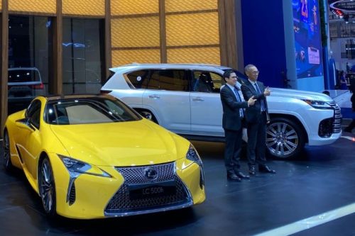 GIIAS 2025: Lexus Luncurkan LC 500h & LX 700h, Lengkapi Elektrifikasi ke Semua Model GIIAS 2025: Lexus Luncurkan LC 500h & LX 700h, Lengkapi Elektrifikasi ke Semua Model