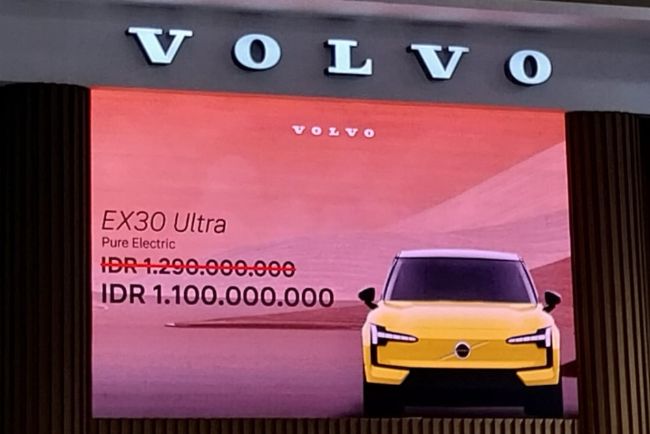 Volvo EX30