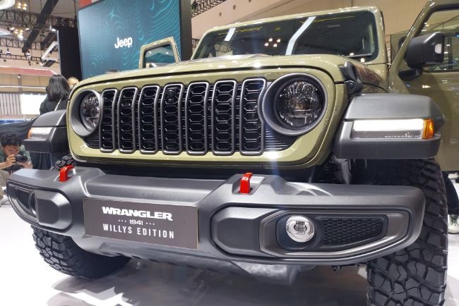 2025/07/Jeep-Wrangler-41-Willys-Ediiton-GIIAS-2025-5.jpeg