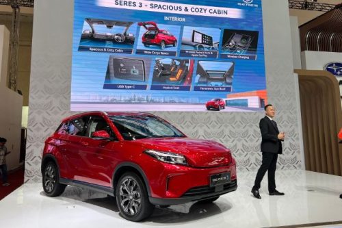 GIIAS 2025: Seres 3 Ramaikan Pasar SUV Listrik, Meluncur Rp349 Juta GIIAS 2025: Seres 3 Ramaikan Pasar SUV Listrik, Meluncur Rp349 Juta