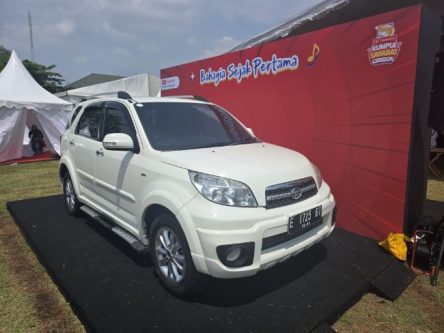 Bukti Tangguhnya Daihatsu Terios, Tetap Prima 14 Tahun Dipakai Pemilik Setia Bukti Tangguhnya Daihatsu Terios, Tetap Prima 14 Tahun Dipakai Pemilik Setia