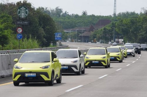 Pemerintah Indonesia Resmi Stop Insentif Mobil Listrik Impor Akhir Tahun Ini Pemerintah Indonesia Resmi Stop Insentif Mobil Listrik Impor Akhir Tahun Ini