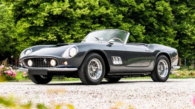 Ferrari 250 GT SWB California Spider Competizione tahun 1961
