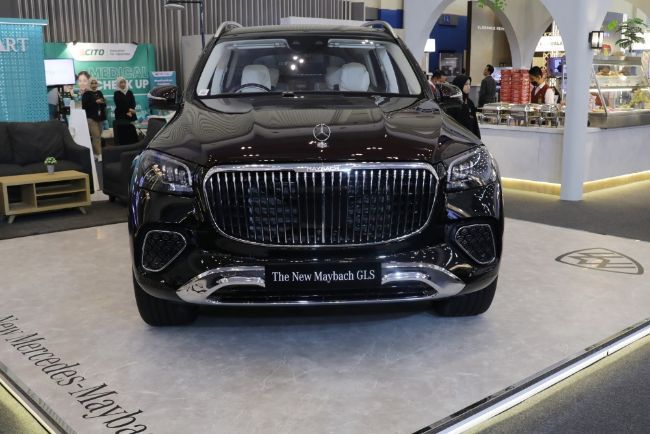 2025/08/New-Mercedes-Maybach-GLS-600-1.jpg