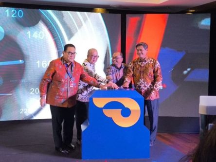 GIIAS Surabaya 2025 Resmi Dibuka Hari Ini, Tandai 1 Dekade Penyelenggaraan GIIAS Surabaya 2025 Resmi Dibuka Hari Ini, Tandai 1 Dekade Penyelenggaraan