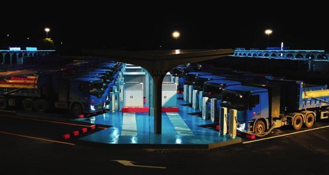 Huawei Megawatt Supercharging Station
