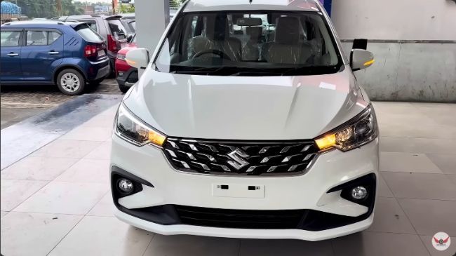2025/09/New-Suzuki-Ertiga-2025-6.jpg
