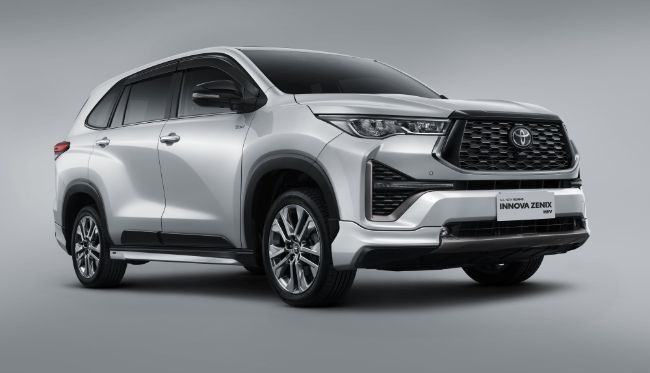 2025/09/Toyota-Kijang-Innova-Zenix-2025-7.jpg