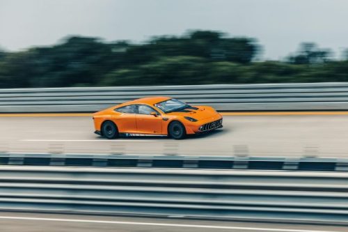 Michelin Kembangkan Ban Khusus Mercedes-AMG GT XX Untuk Keliling Dunia Michelin Kembangkan Ban Khusus Mercedes-AMG GT XX Untuk Keliling Dunia