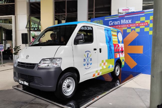 Daihatsu GranMax Blindvan AT