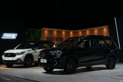 Fokus Pada Penampilan, Ini 9 Pembaruan Suzuki XL7 Hybrid Alpha Kuro