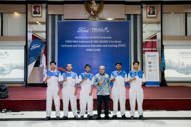 Ford Class Surabaya