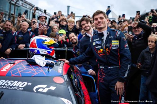 Debut Pakai Ferrari, Max Verstappen Langsung Menang Balap GT3 di Nurburgring Debut Pakai Ferrari, Max Verstappen Langsung Menang Balap GT3 di Nurburgring