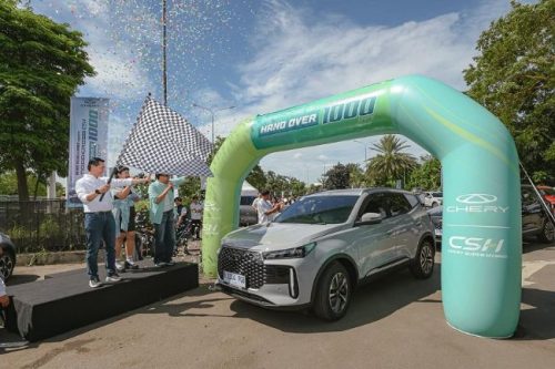 1.000 Unit Pertama Chery Tiggo Cross CSH Resmi Meluncur ke Konsumen 1.000 Unit Pertama Chery Tiggo Cross CSH Resmi Meluncur ke Konsumen