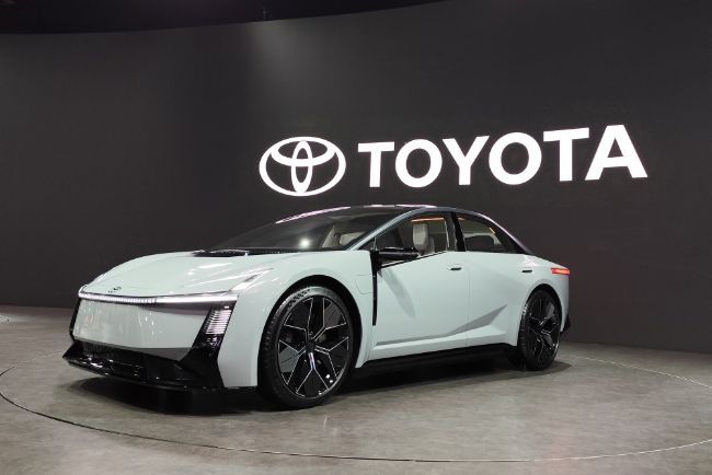 Toyota Corolla Concept