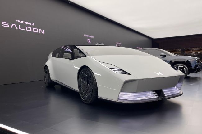Honda 0 Saloon Concept